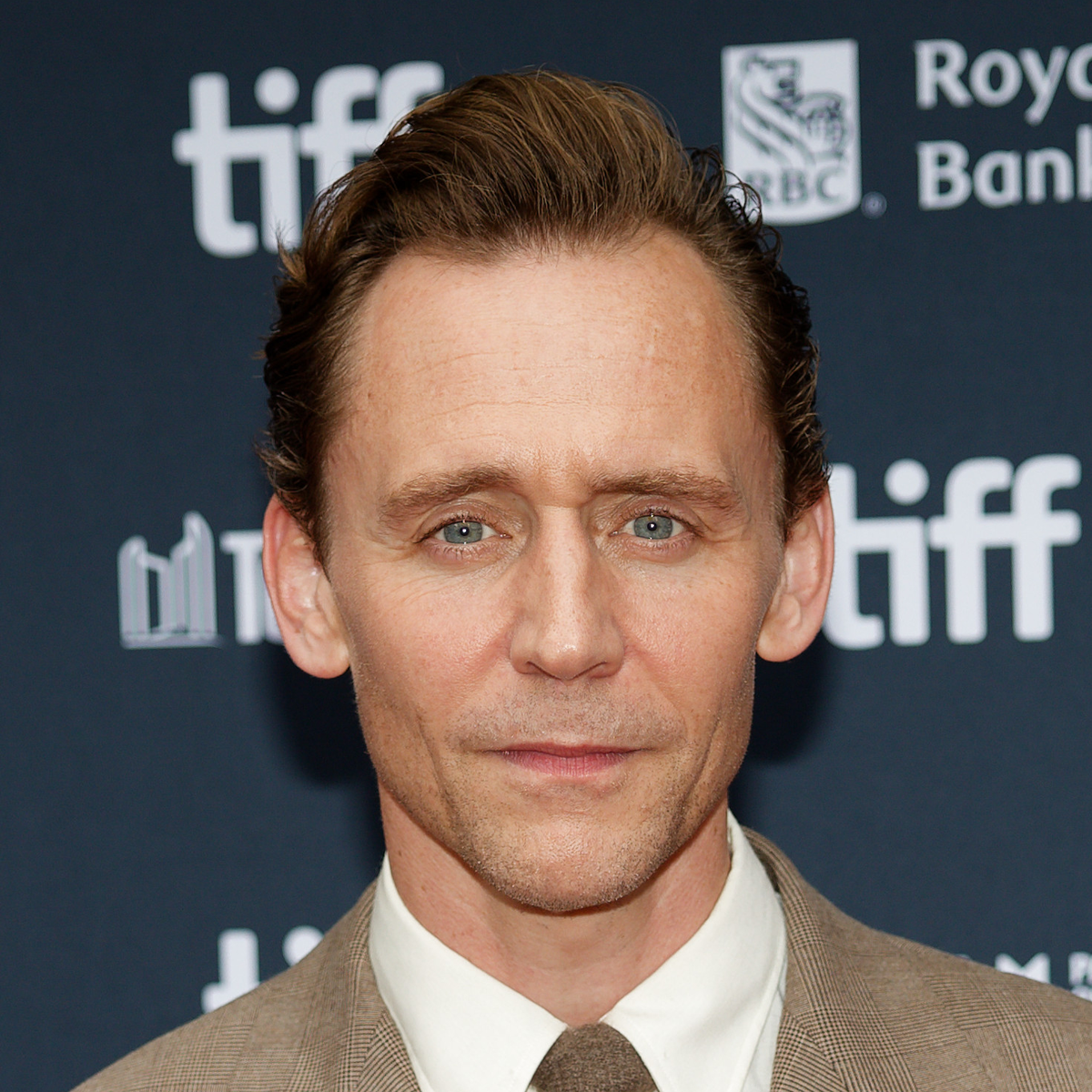Tom Hiddleston
