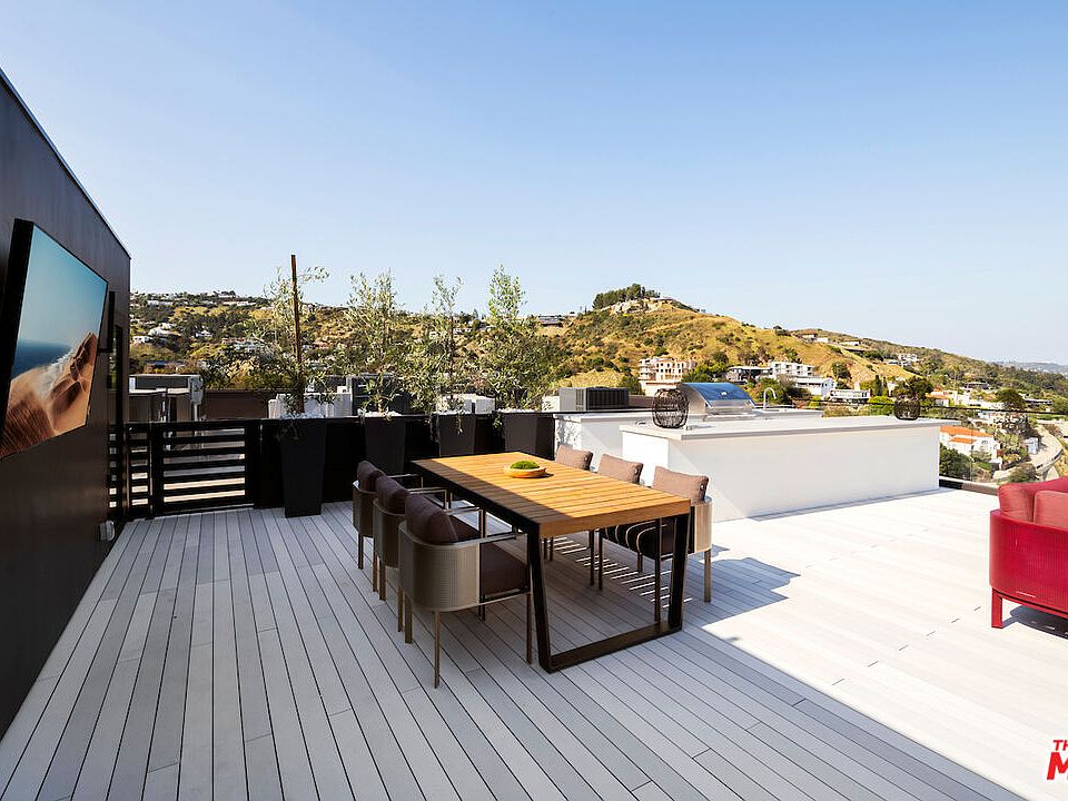 Photo 56 of the Hollywood Hills house