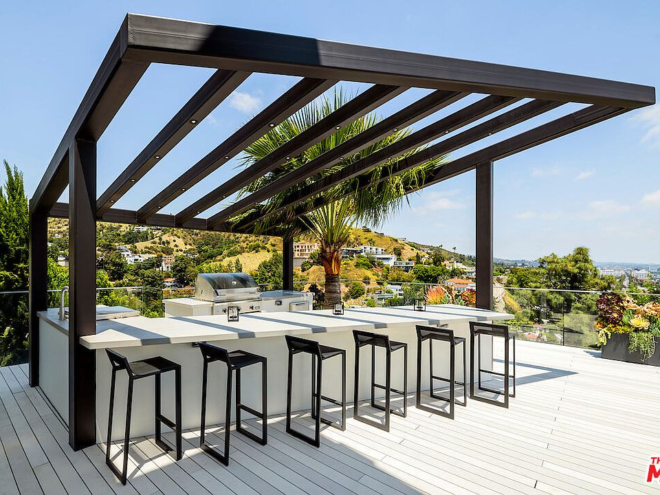 Photo 58 of the Hollywood Hills house